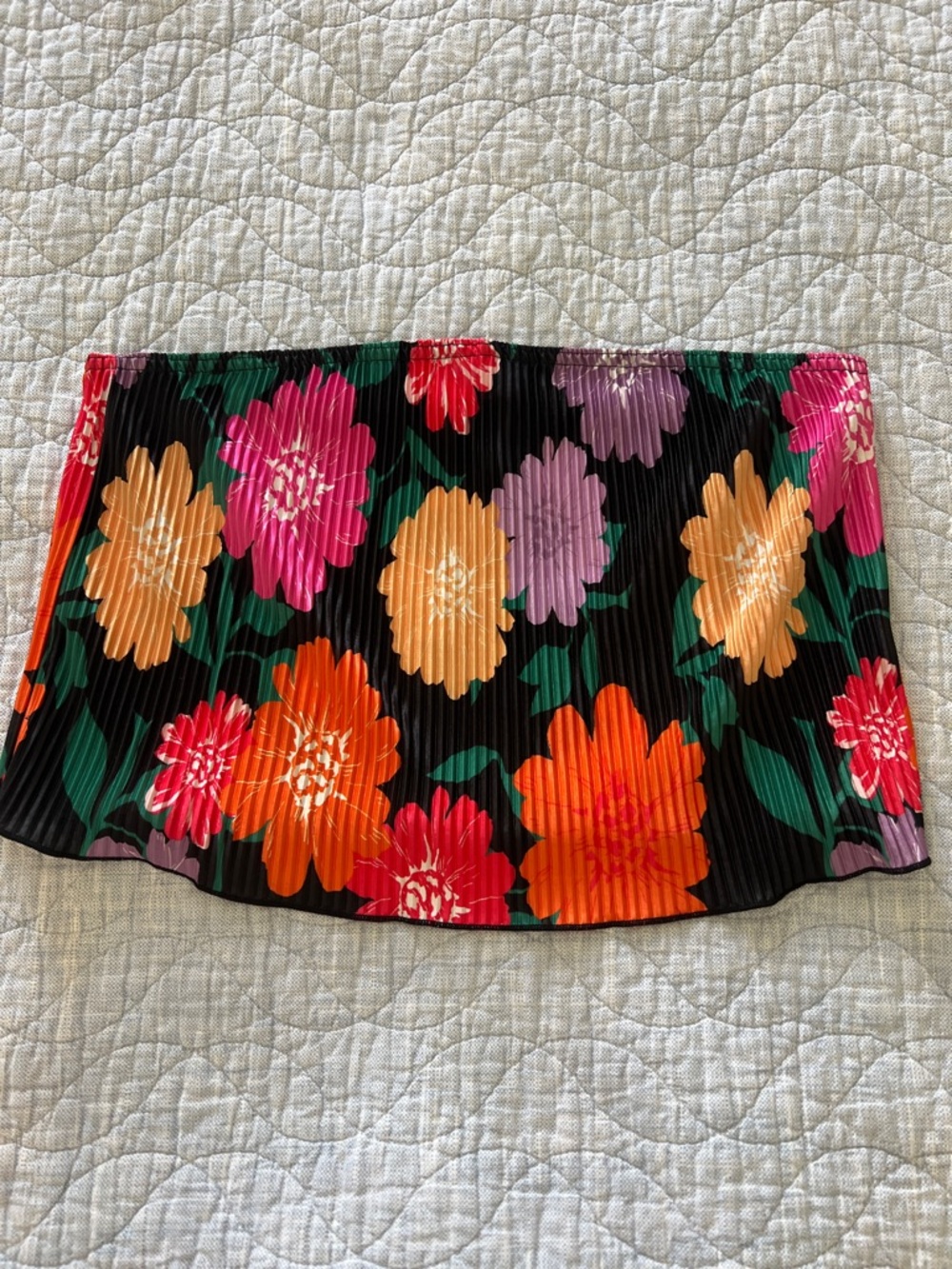 Floral Pleated Strapless Top